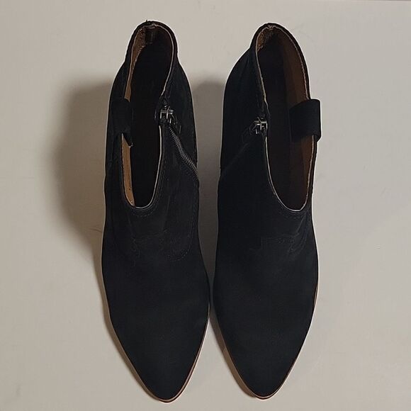 Frye Reina Heeled Ankle Boots - Picture 5 of 11